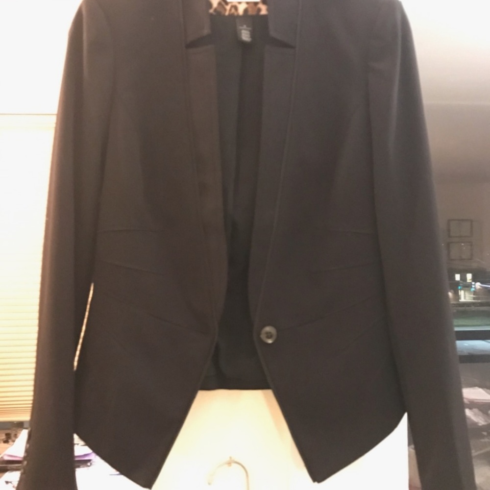 White House Black Market Skirt Set - Picture 5 of 8